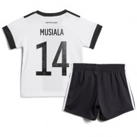 Camiseta Alemania Jamal Musiala #14 Primera Equipación para niños Mundial 2022 manga corta (+ pantalones cortos)